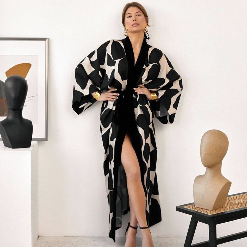 Personalized black and white print lace-up trousers nightgown